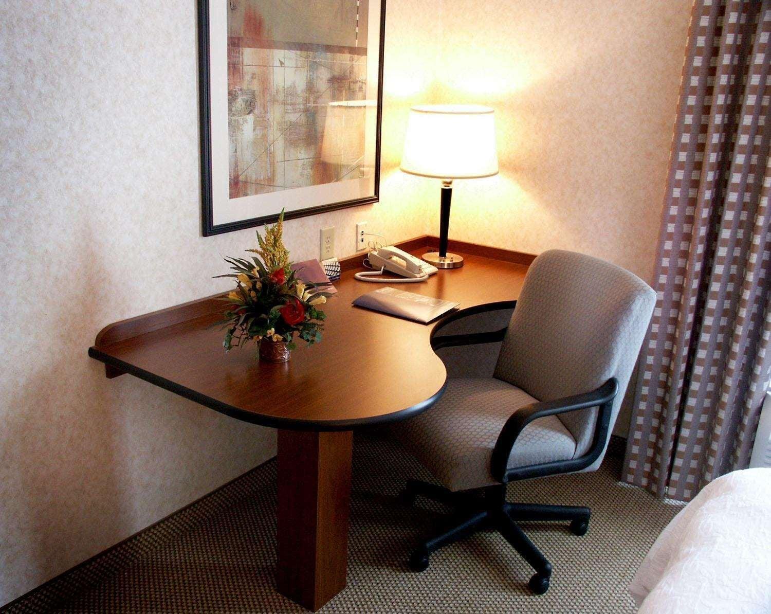 Hampton Inn & Suites Richmond/Virginia Center Глен Ален Екстериор снимка