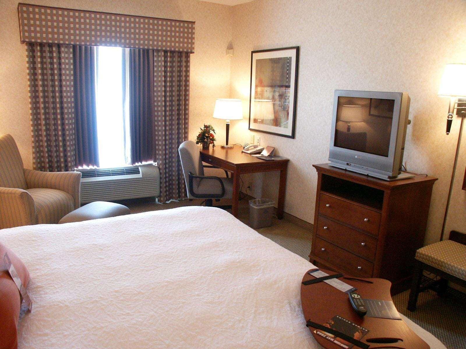 Hampton Inn & Suites Richmond/Virginia Center Глен Ален Екстериор снимка