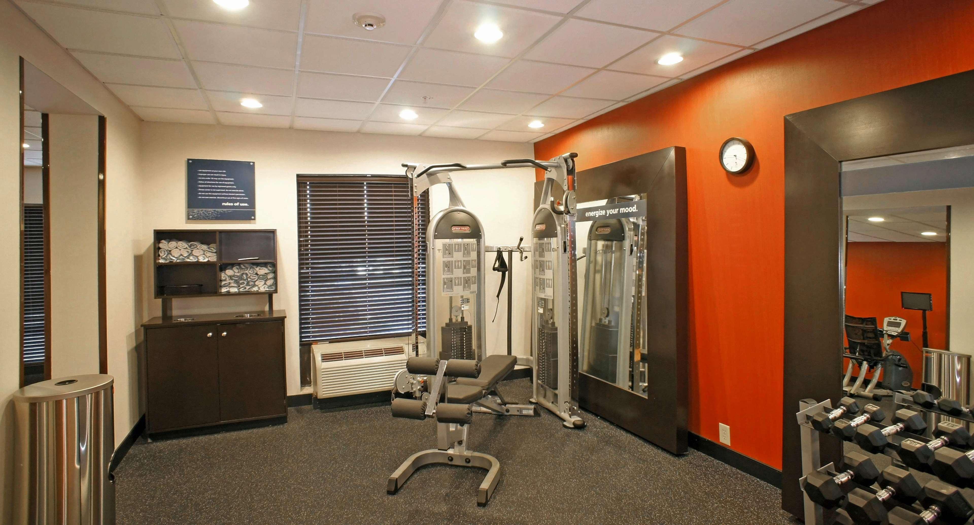 Hampton Inn & Suites Richmond/Virginia Center Глен Ален Съоръжения снимка
