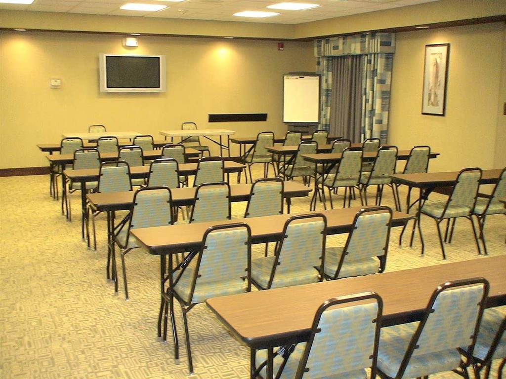 Hampton Inn & Suites Richmond/Virginia Center Глен Ален Съоръжения снимка