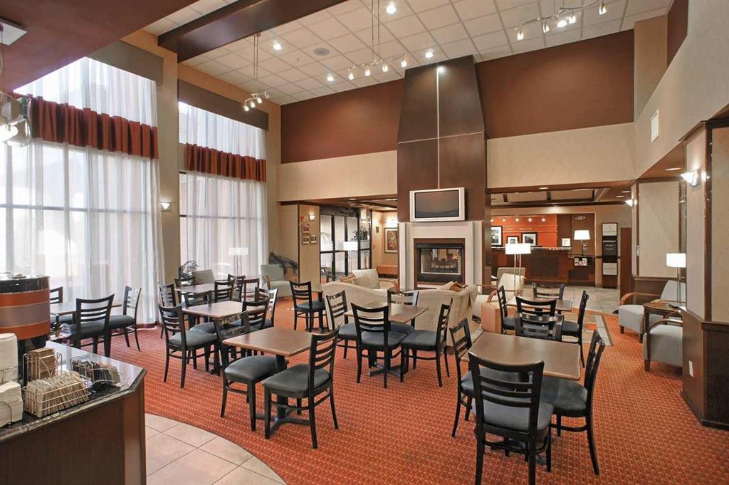 Hampton Inn & Suites Richmond/Virginia Center Глен Ален Ресторант снимка